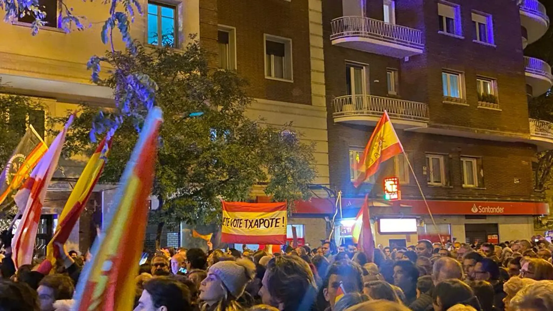 Las manifestaciones en toda España contra la amnistía de Sánchez en imágenes 