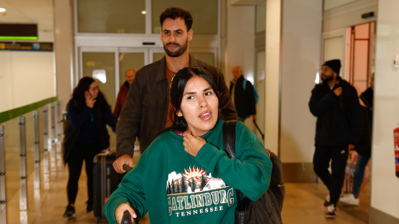Isa Pantoja’s airport look is the most real and the one that most represents us all