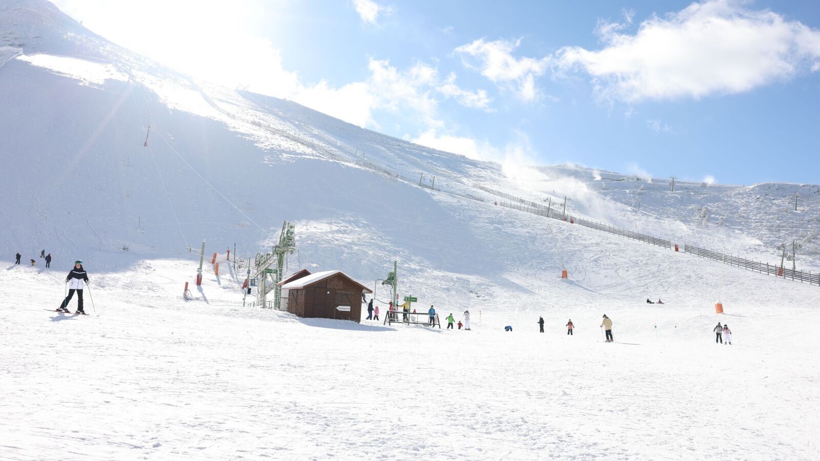 <h3  class='enlacePalabraNoticia'>La Pinilla</h3> Mountain Resors abre sus puertas en la temporada 2024