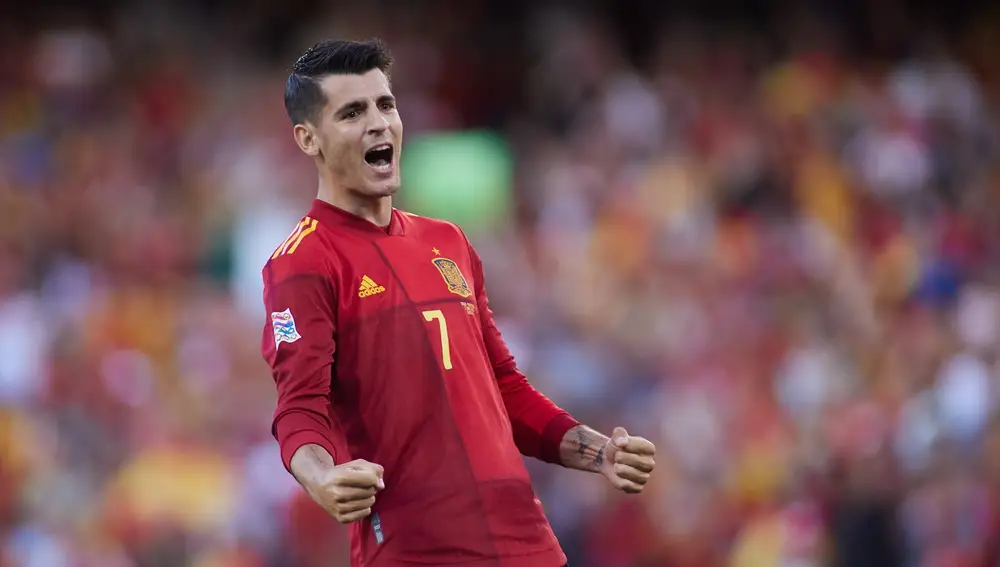 Álvaro Morata celebrando un gol con España