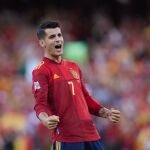 Álvaro Morata celebrando un gol con España
