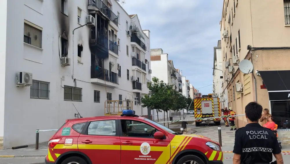 Fallecen dos personas por un incendio de una vivienda en Los Palacios (Sevilla)