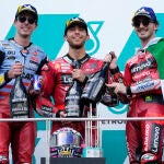 Bastianini, Álex Márquez y Bagnaia, en el podio del GP de Malasia