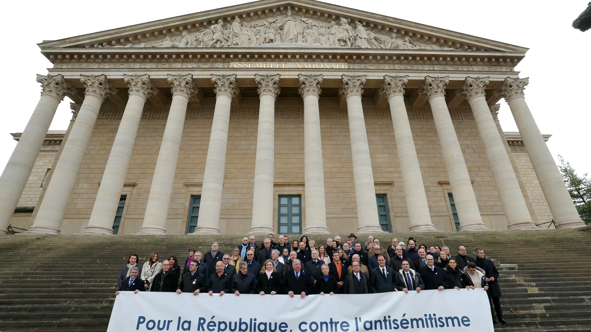French leaders call for Paris march against anti-Semitism