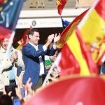 El presidente de la Junta y del PP andaluz, Juanma Moreno, este domingo en Sevilla,