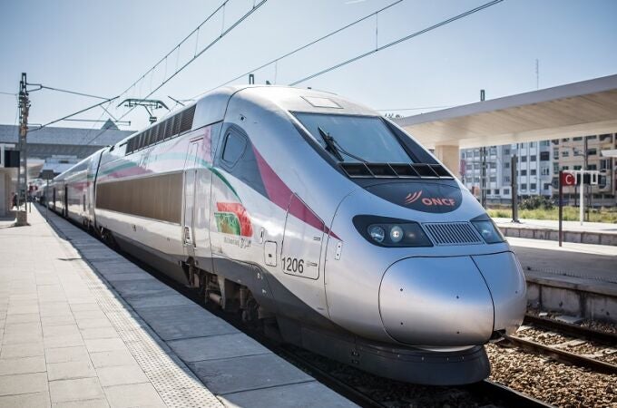 Marruecos lanza el macroconcurso para comprar 168 trenes por 1.400 millones en el que se han posicionado CAF y Talgo