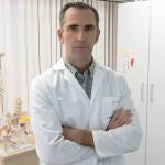 Dr. Alejandro Sola
