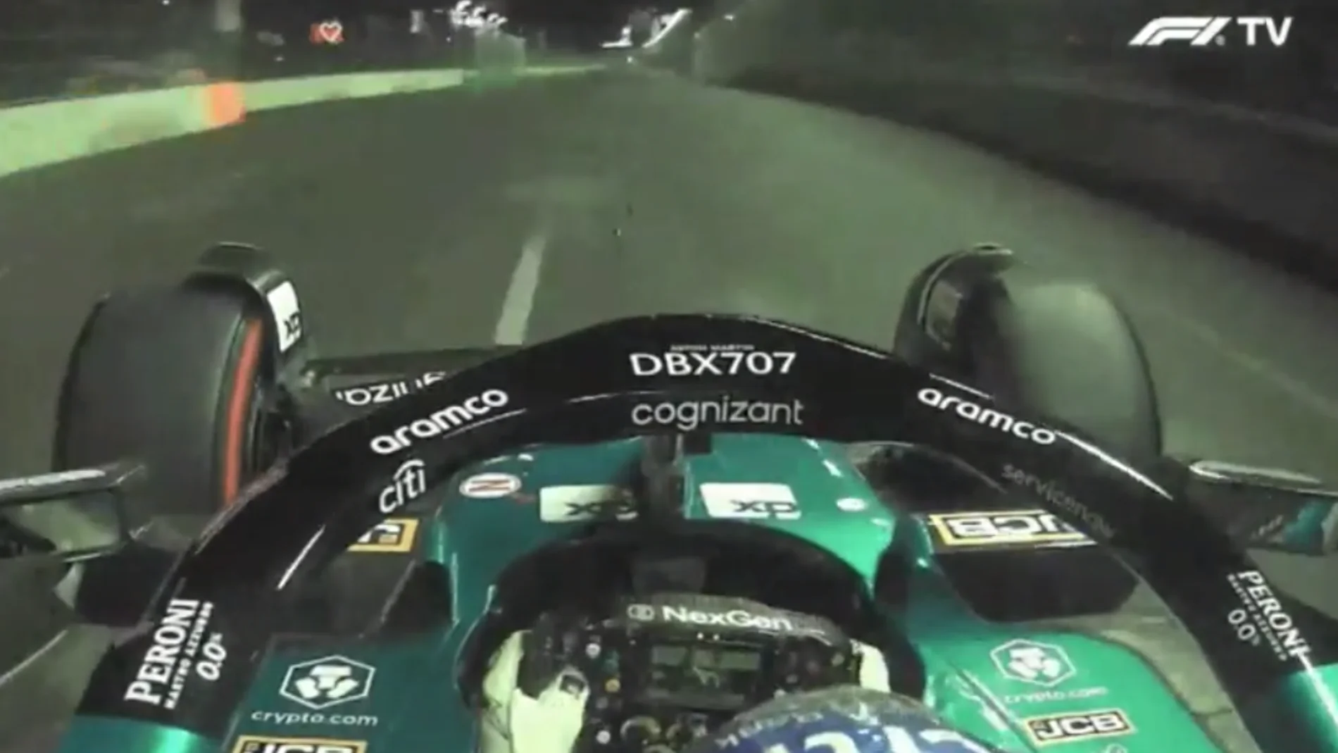 Los reflejos de Alonso evitaron una alcantarilla a más de 300 km/h en el Gran Premio de Las Vegas de Fórmula 1