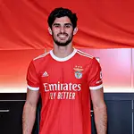 Gonçalo Guedes a su regreso al Benfica