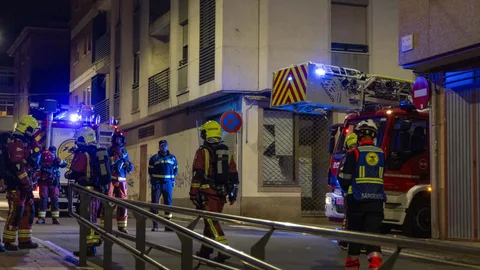 Un escape de gas moviliza a los Bomberos de Salamanca en la calle Villalar