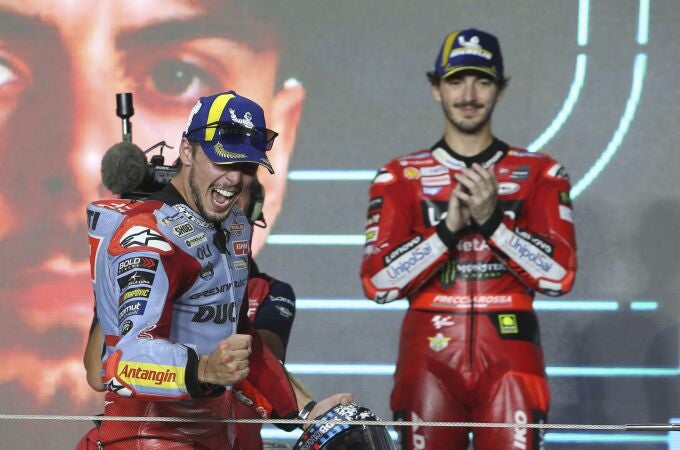 Di Giannantonio celebra su primera victoria en MotoGP junto a Bagnaia