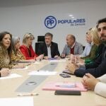 El secretario general del PP de Castlla y León, Francisco Vázquez, preside la reunión del Comité de Dirección del PP de Zamora