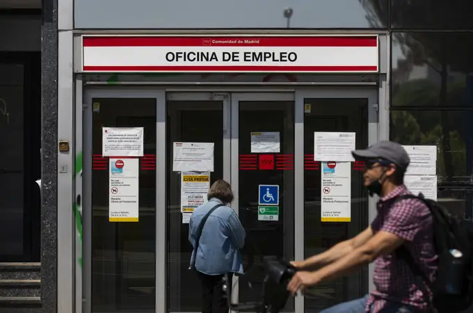 Madrid dará el «Sorpasso» en empleo a Cataluña en el plazo de un año