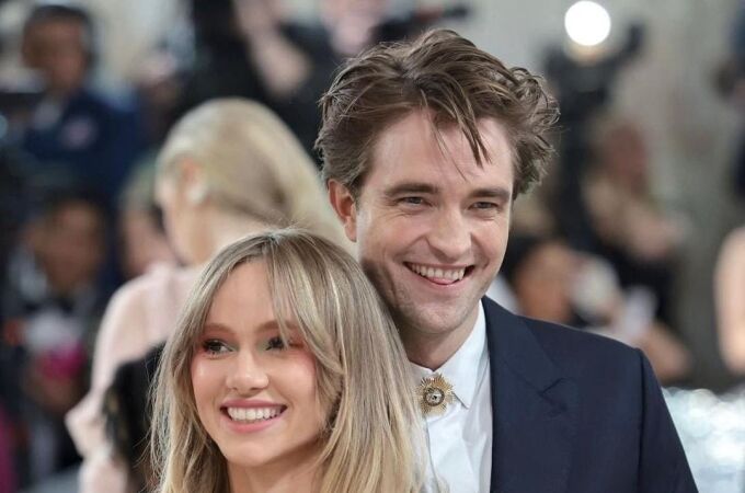 Robert Pattinson y Suki Waterhouse serán padres por primera vez