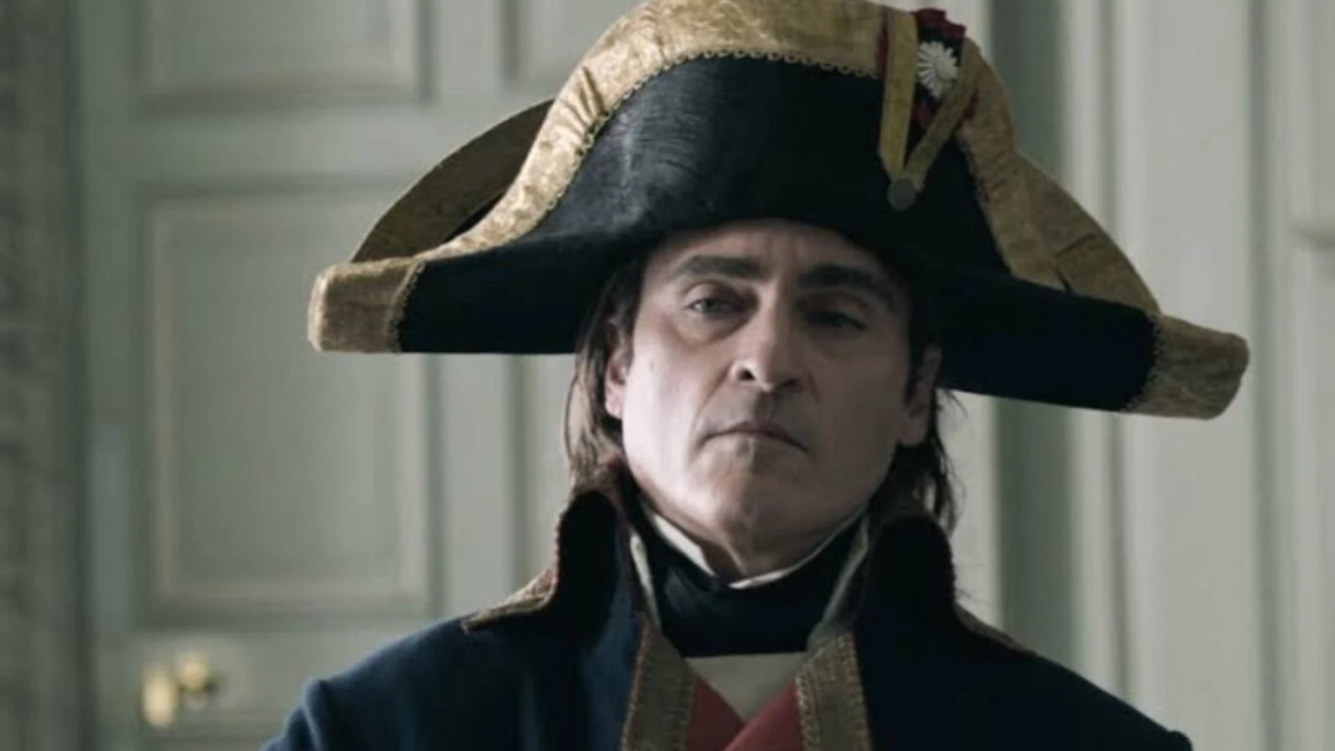 Joaquin Phoenix da vida a Napoleón en el nuevo trabajo de Ridley Scott