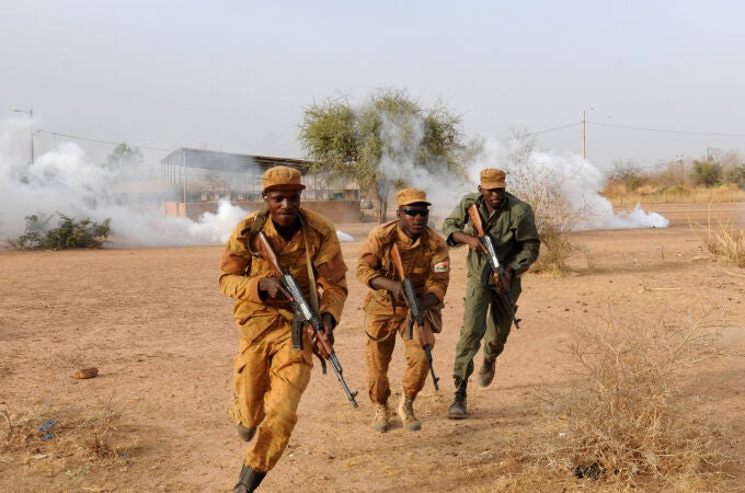 Burkina Faso.- El Ejército de Burkina Faso mata a decenas de presuntos terroristas tras atacar una "gran base"
