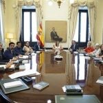 La Mesa del Congreso tramita la ley de amnistía con apoyo de PSOE y Sumar y el voto en contra del PP