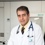Dr. Carlos Álvarez Martínez