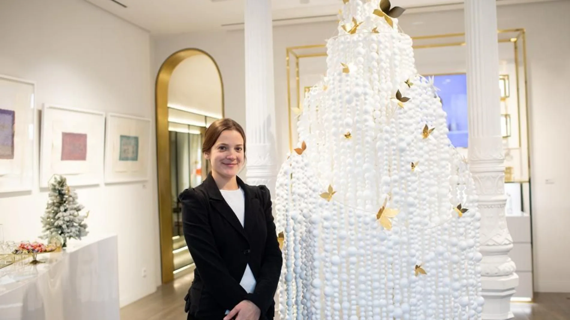 Árbol de Navidad creado por la artista Julia Creuheras