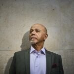 Abraham Verghese publica "El pacto del agua"