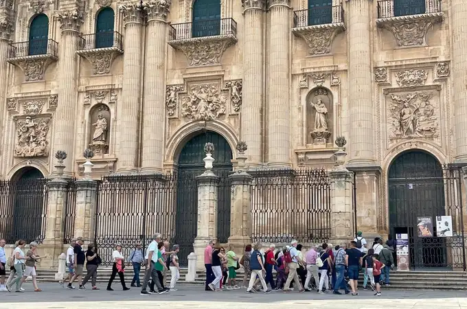 El peligro de mirar fijamente a la mona de la Catedral de Jaén