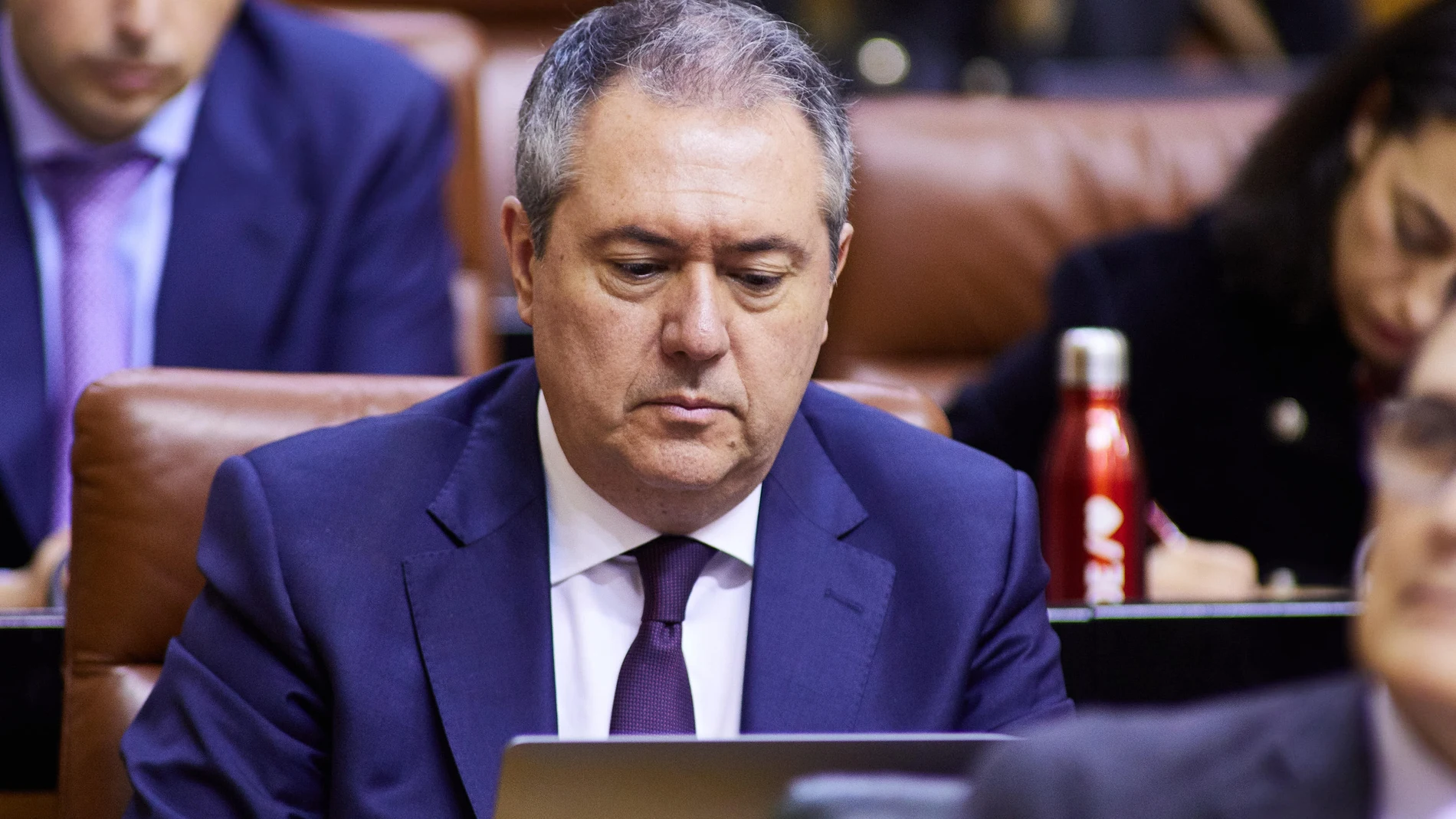 Espadas ejerce de altavoz de Sánchez