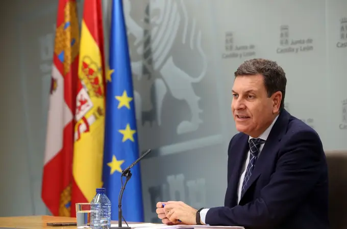 Castilla y León vuelve a reducir en 2023 el peso de su endeudamiento en relación al PIB hasta el 19,9%, inferior en 2,3 puntos a la media autonómica