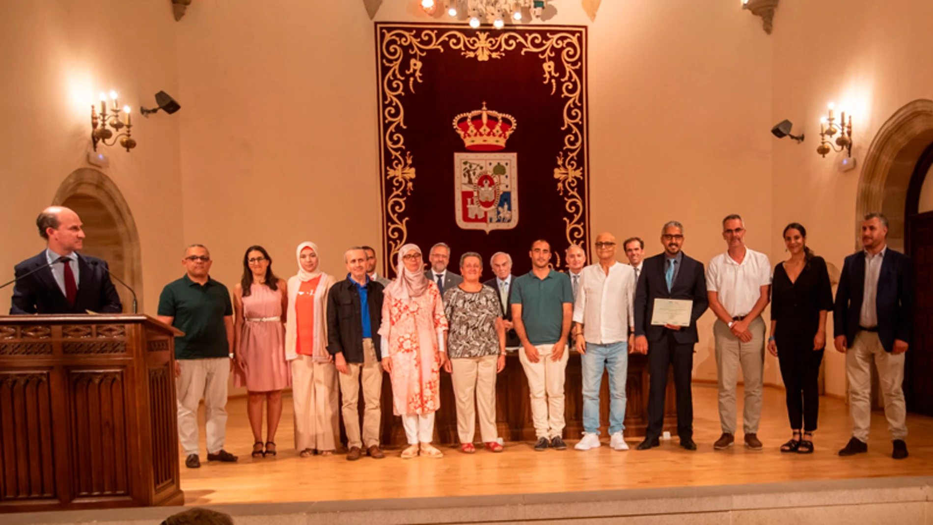 Grupo de investigación de la universidad argelina de Tlemcen, uno de los tres ganadores de la primera edición del Certamen de Seminarios sobre Hispanismo Internacional