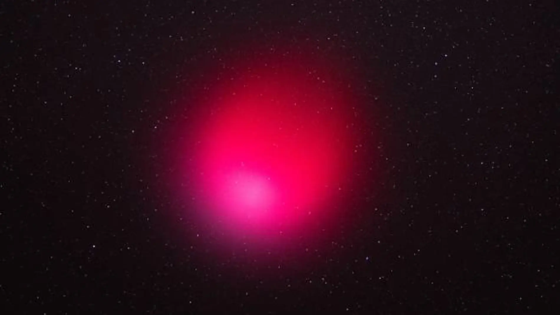 ¿Qué son los agujeros de color rojo en la atmósfera que provocan los cohetes de SpaceX? 