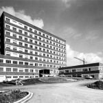 En 1973 se inauguraron las actuales instalaciones del Hospital Sant Joan de Déu en Esplugues del Llobregat