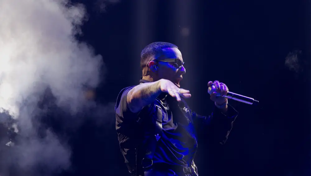 Daddy Yankee presenta su concierto &quot;La Meta&quot; en el Coliseo Jose Miguel Agrelot en San Juan (Puerto Rico). 