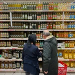 Subida de precios de aceites de oliva y girasol en supermercados durante este invierno © Alberto R. Roldán / D