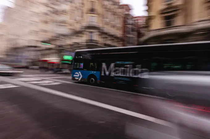 Autobuses gratuitos este lunes en Madrid para aliviar el regreso del puente