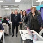 La consejera González Corral inaugura el nuevo Espacio CyL Digital en Palencia en compañía de José Antonio Rubio y Ángeles Armisén, entre otros