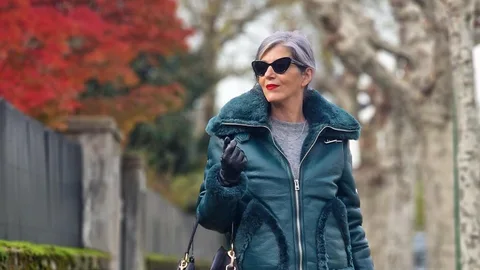 Carmen Gimeno con look abrigadito.