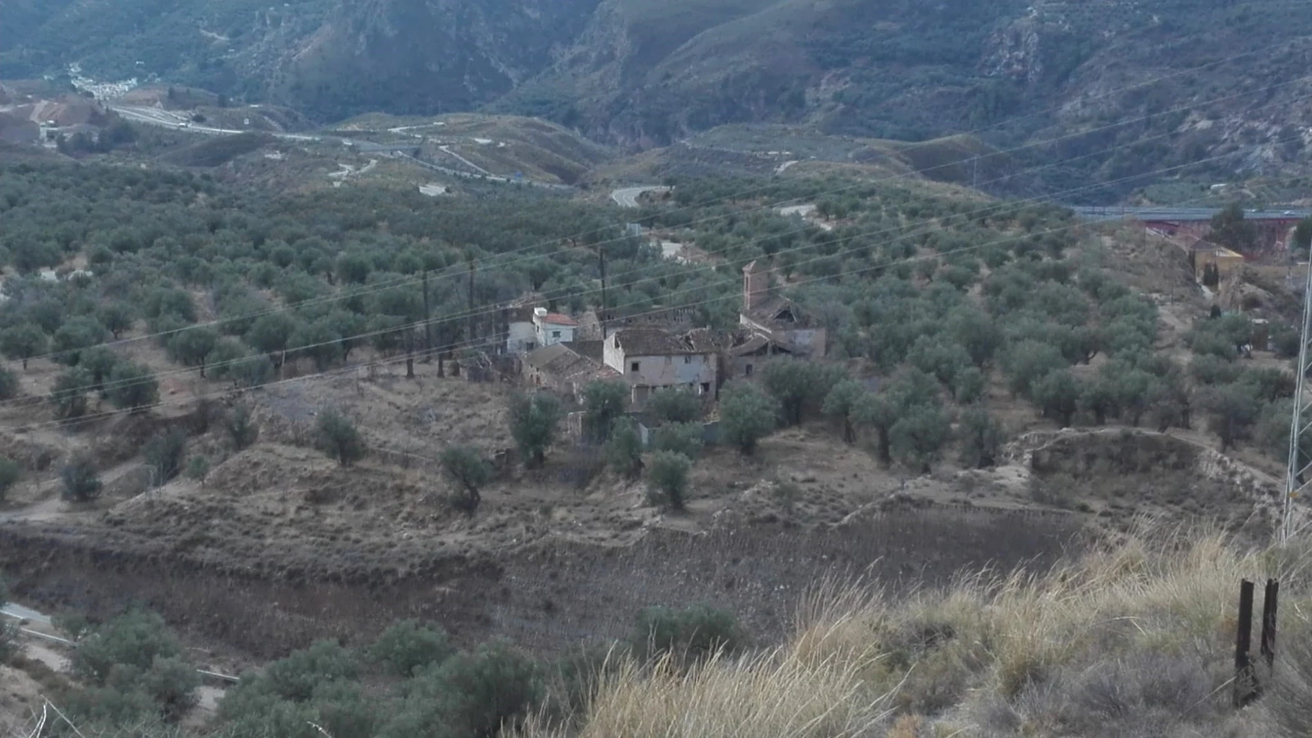 La Archidiócesis de Granada advierte de un falso obispo que celebra cultos en la antigua iglesia de Tablate