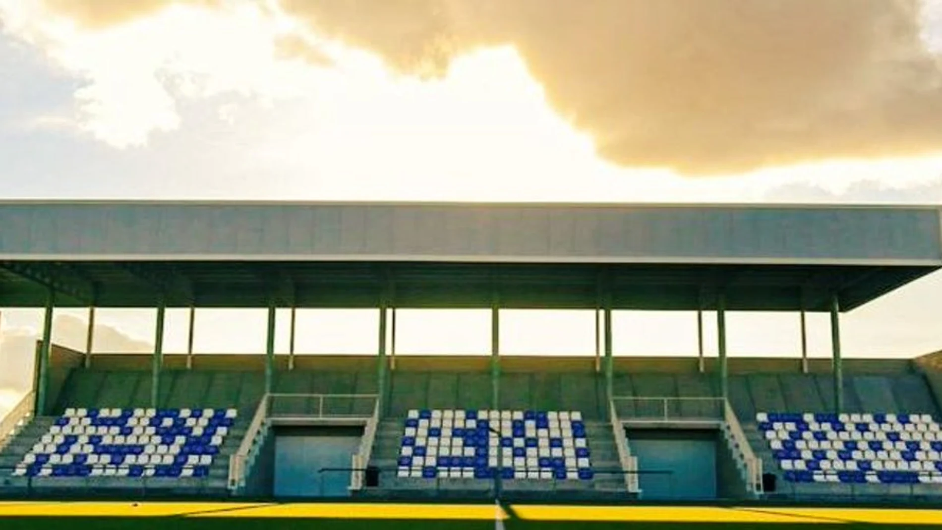Estadio de Fútbol Municipal "Ángel Luengo Garro" - Noblejas (Toledo)