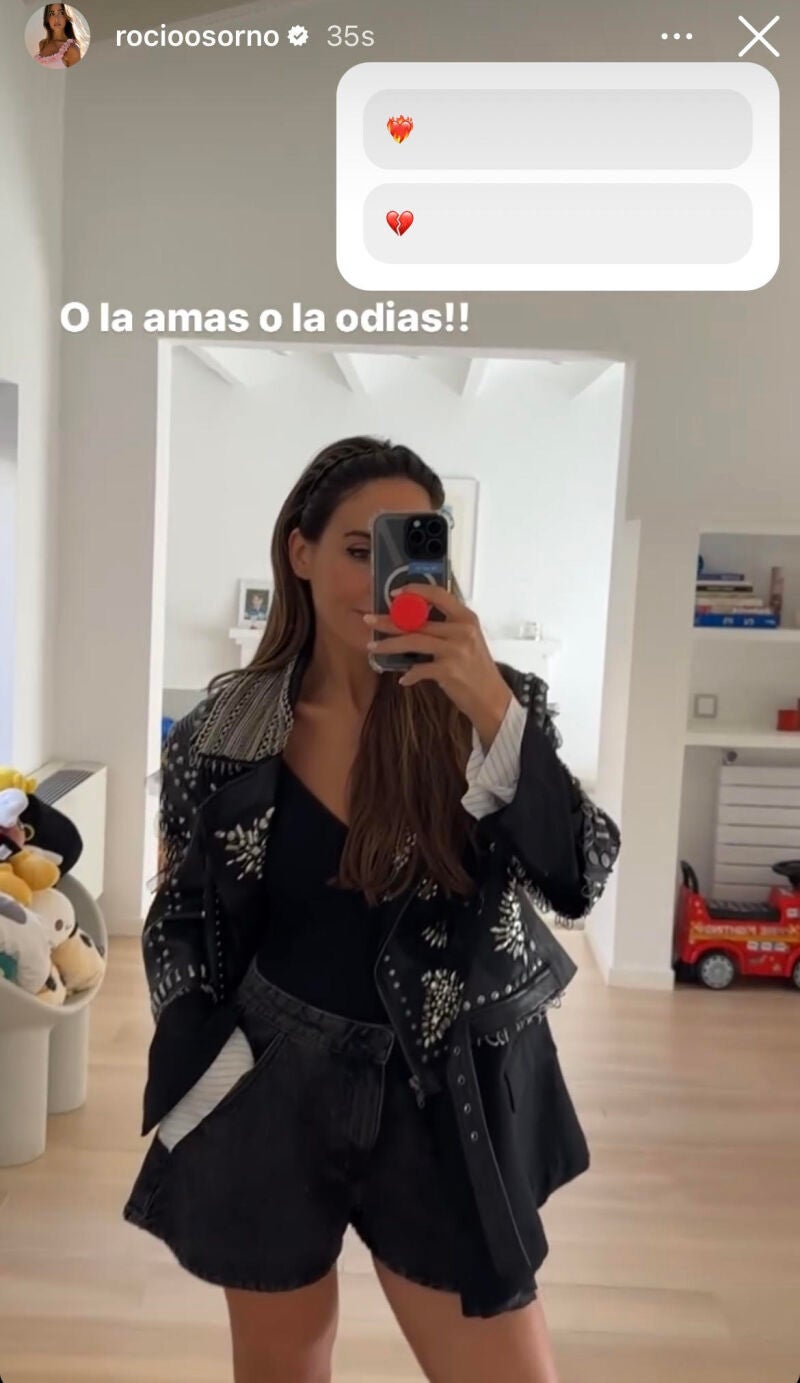 Rocío Osorno con la chaqueta de Zara.