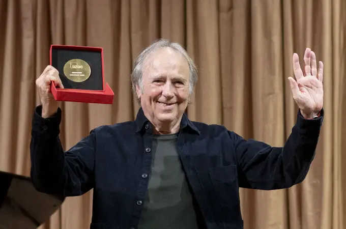 Joan Manuel Serrat recibe la Medalla de Honor de la SGAE: «Las canciones son mi vida»