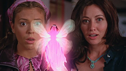 Alyssa Milano y Shannen Doherty en una escena de ‘Embrujadas’