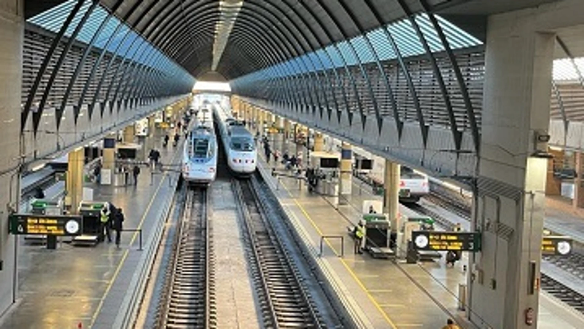 Más de 189.000 plazas en los trenes AVE de Sevilla, Córdoba y Málaga para viajar en Semana SantaRENFE (Foto de ARCHIVO)30/03/2023