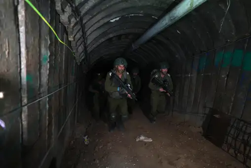 El Ejército israelí descubre el mayor túnel de Hamás: tiene alcantarillado, electricidad y vías para el tránsito de vehículos 