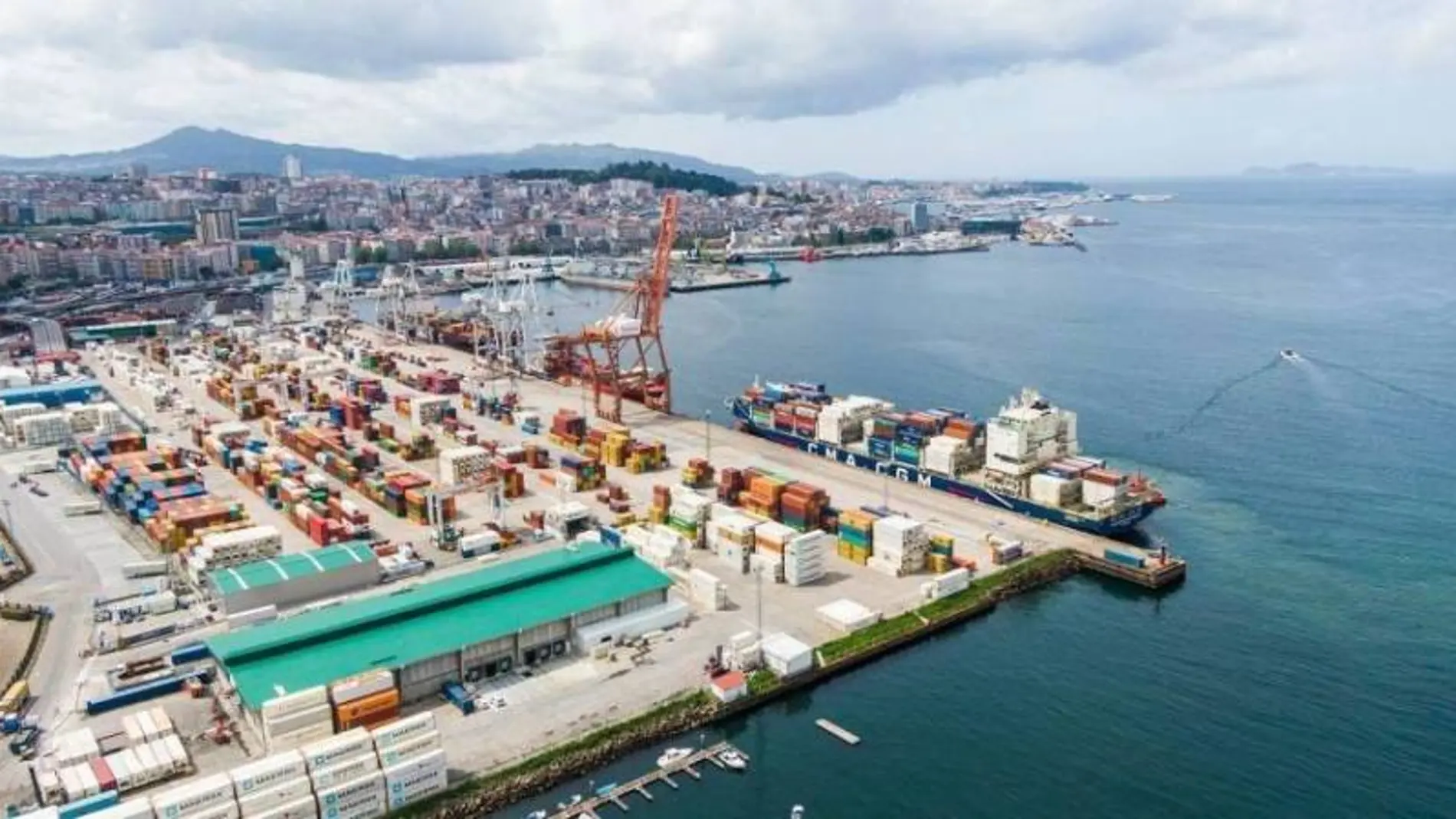 Vista aérea del Puerto de Vigo. 