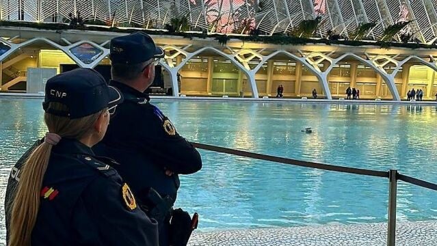 Policía de la Generalitat en la Ciudad de las Artes y las Ciencias