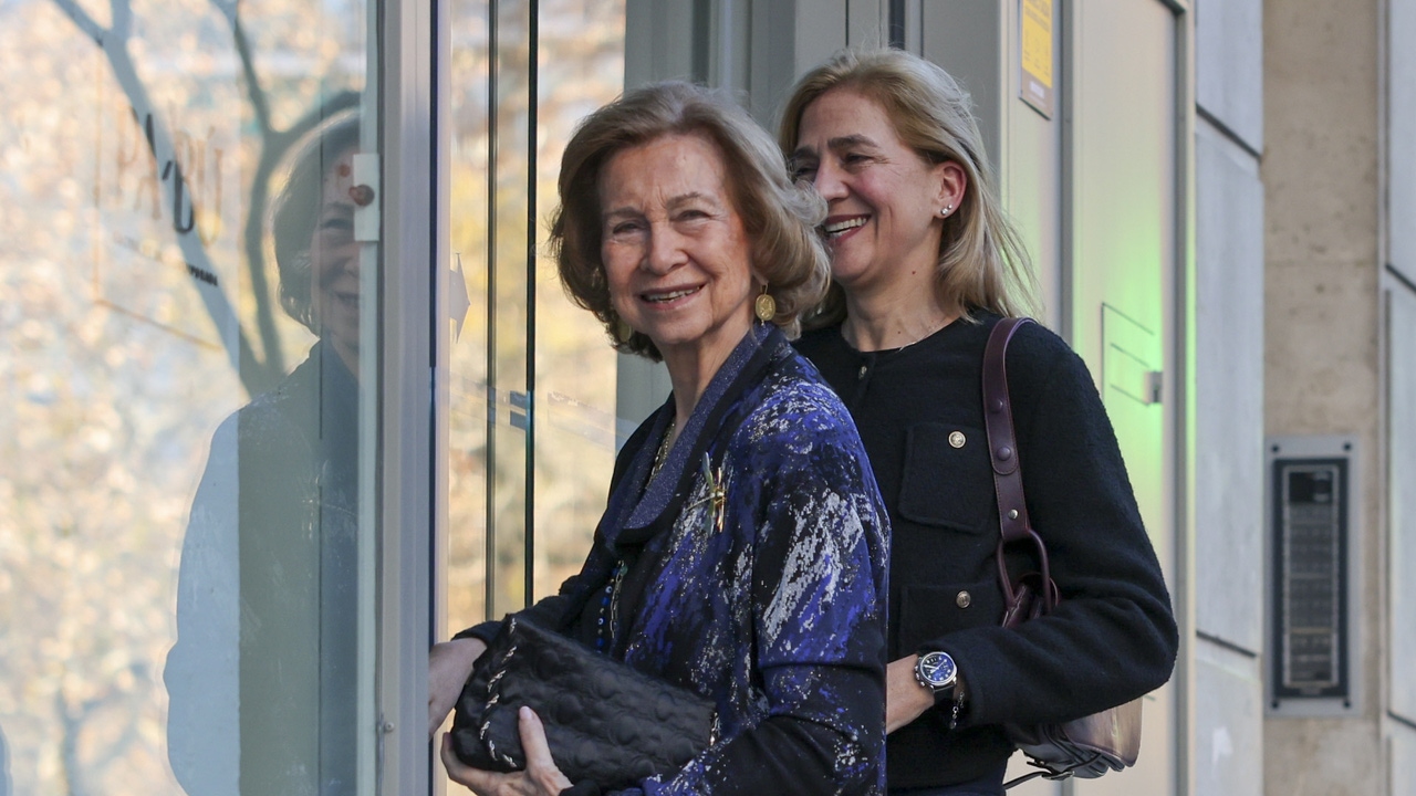 Descubre el pescetarianismo: el estilo de vida que mantiene a la Reina Sofía en forma y podría ser el próximo paso para su hija Cristina