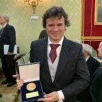 La Real Academia de Ciencias premia al físico valenciano Pablo Jarillo como mejor investigador menor de 50 años