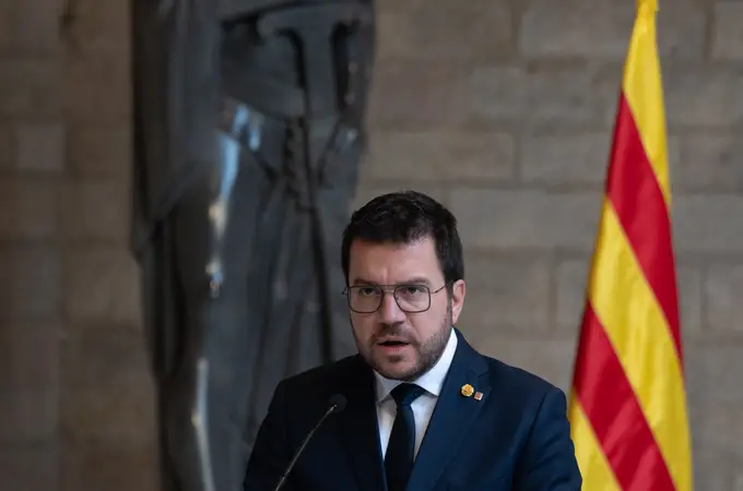 Impulso Ciudadano exige a Aragonès la colocación inmediata de la bandera de España 