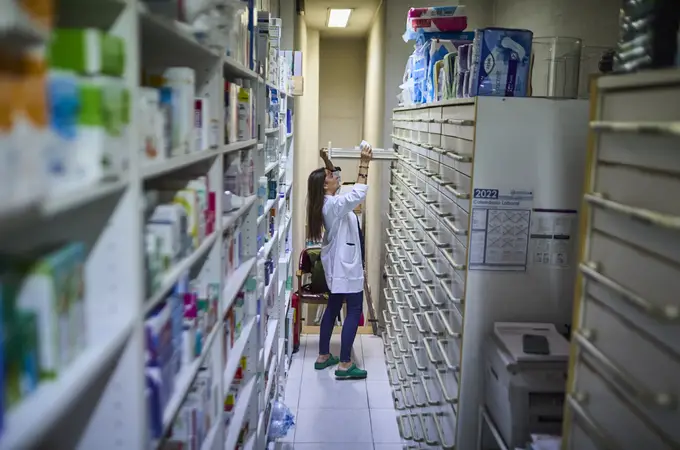 La patronal de farmacias amenaza con querellarse contra el plan de genéricos 