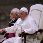 Vaticano.- El Papa denuncia las "matanzas de inocentes en el mundo" y critica las "masacres debidas a las armas"