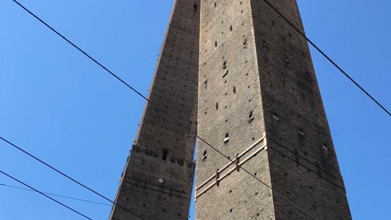 Un'altra Torre Pendente in Italia rischia di crollare